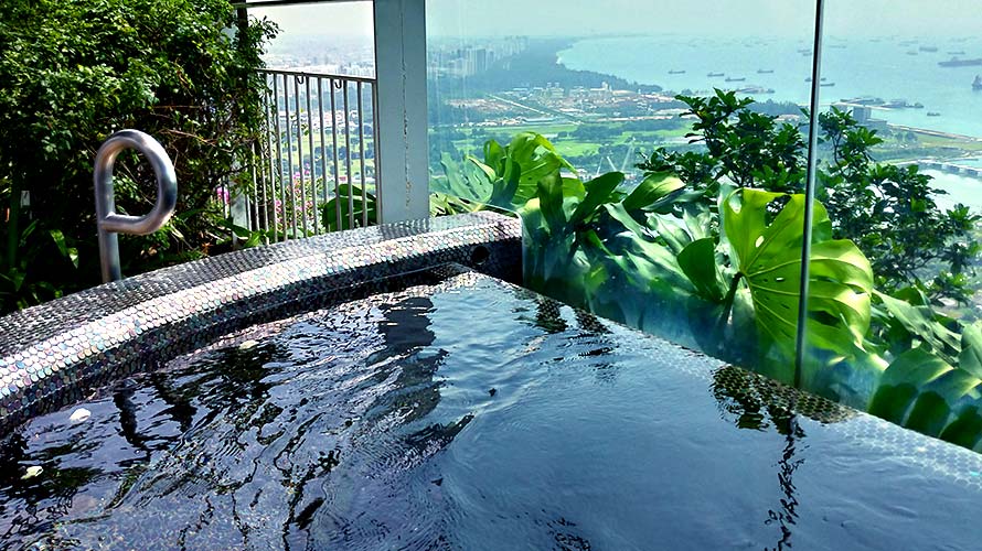 シンガポール マリーナベイサンズ 屋上 インフィニティプール ジャグジー