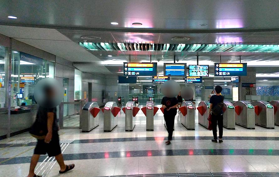 シンガポール 地下鉄 ベイフロント(Bayfront)駅 マリーナベイサンズのところ