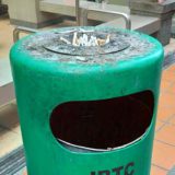 シンガポール × 喫煙所