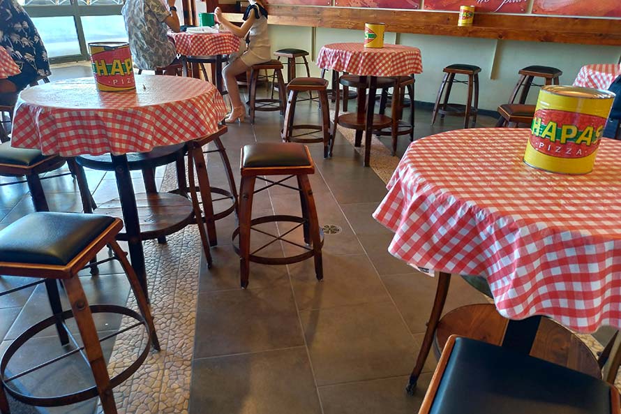 ハワイ ホノルル シェラトンワイキキ HAPAS PIZZA ハパスピザ イートイン席