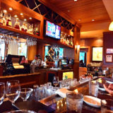 ハワイ × ルースズクリスステーキハウス – お肉が最高にうまくてムーディー、ただし量が多い