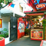 ハワイ × Sam’s Kitchin(サムズキッチン) – 人気店だけど時間を選べば並ばなくてよさそう