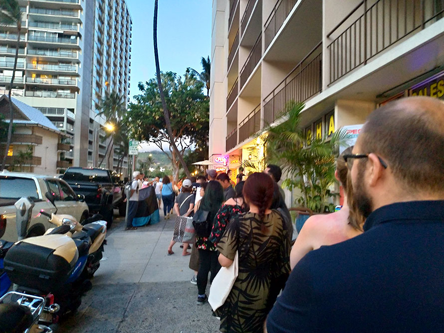 ハワイ ホノルル ワイキキ マグロブラザーズ MAGURO BROTHERS